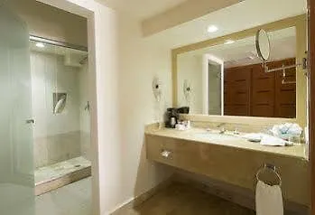 Hotel Golden Parnassus Adults Only Resort & Spa Cancun